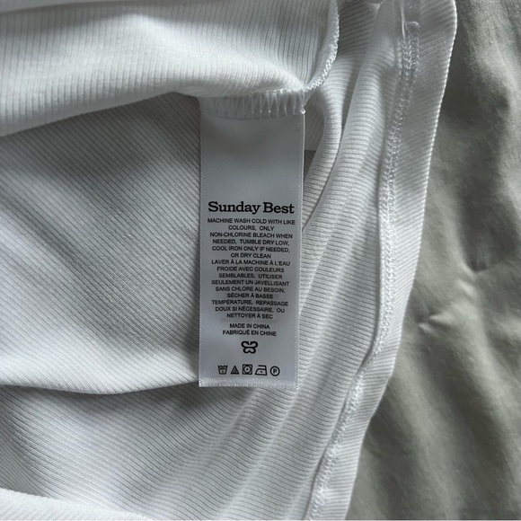 Sunday Best Bliss Hip T-Shirt - Picture 3 of 12